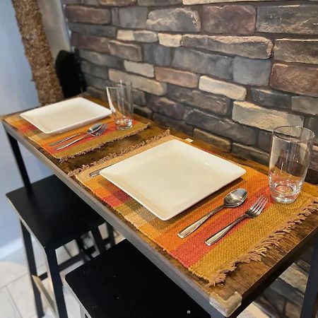 Brooklyn Spacious Space With Private Entrance, Bathroom, & Backyard - Full-Kitchen นิวยอร์ก ภายนอก รูปภาพ