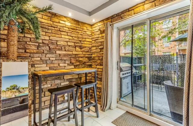 Brooklyn Spacious Space With Private Entrance, Bathroom, & Backyard - Full-Kitchen นิวยอร์ก ภายนอก รูปภาพ